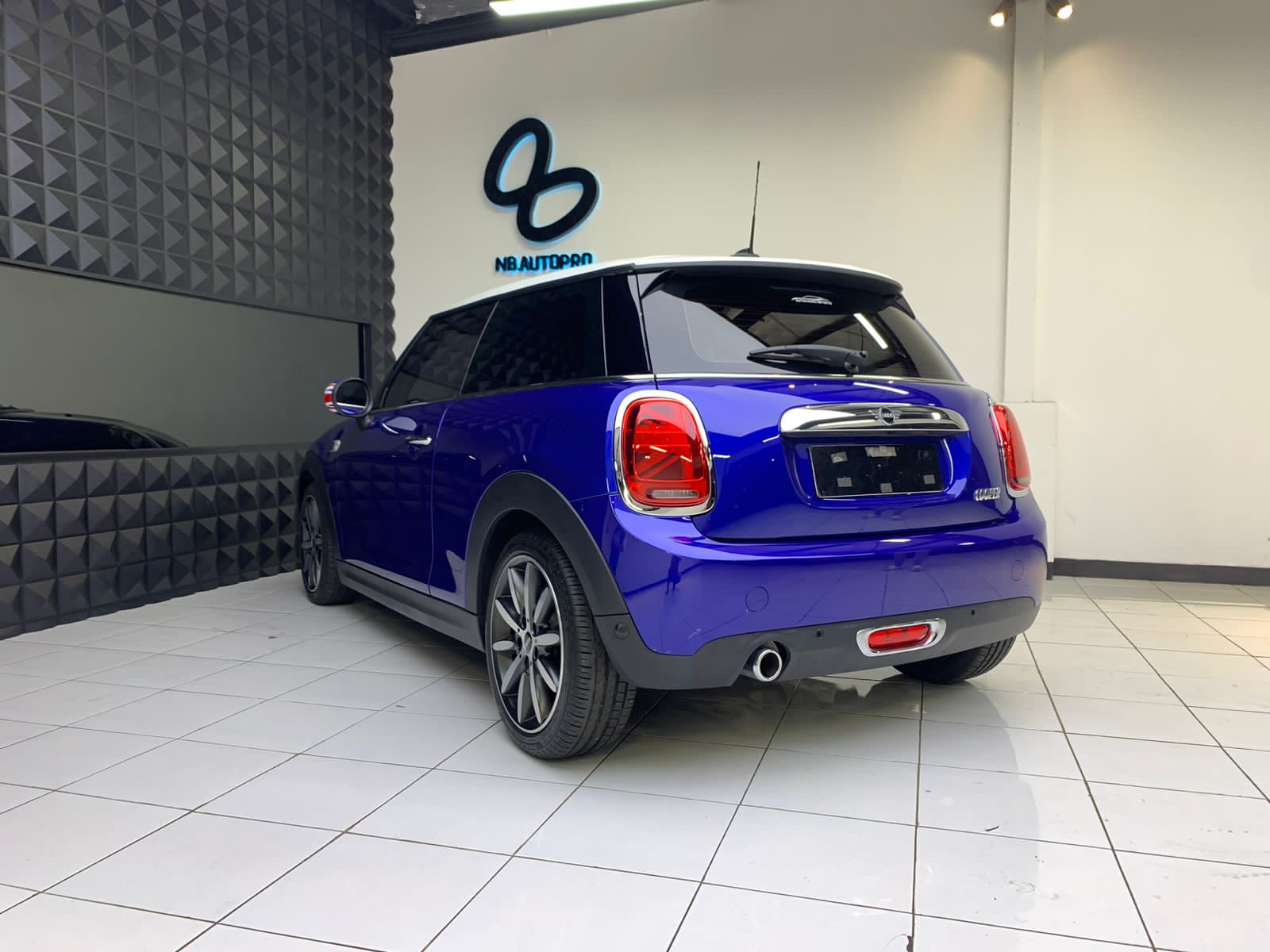 2019 MINI 3 Door Cooper 2019 MINI 3 Door Cooper