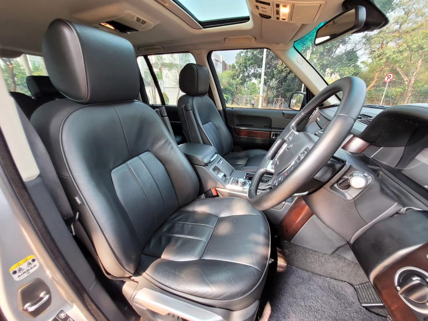 2011 Land Rover Range Rover SPORT 3.6L AT 2011 Land Rover Range Rover SPORT 3.6L AT