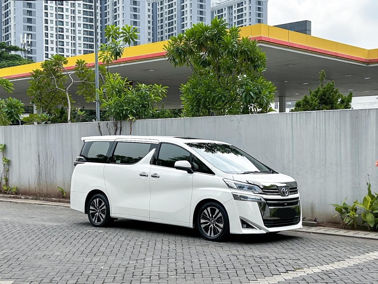 2018 Toyota Vellfire 2.5 G A/T 2018 Toyota Vellfire 2.5 G A/T