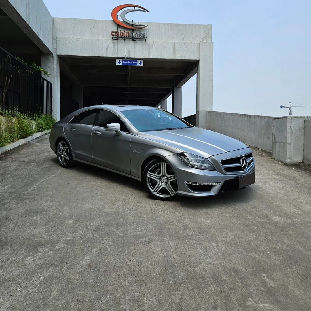 Second Hand 2011 Mercedes Benz CLS-Class 63 AMG Second Hand 2011 Mercedes Benz CLS-Class 63 AMG