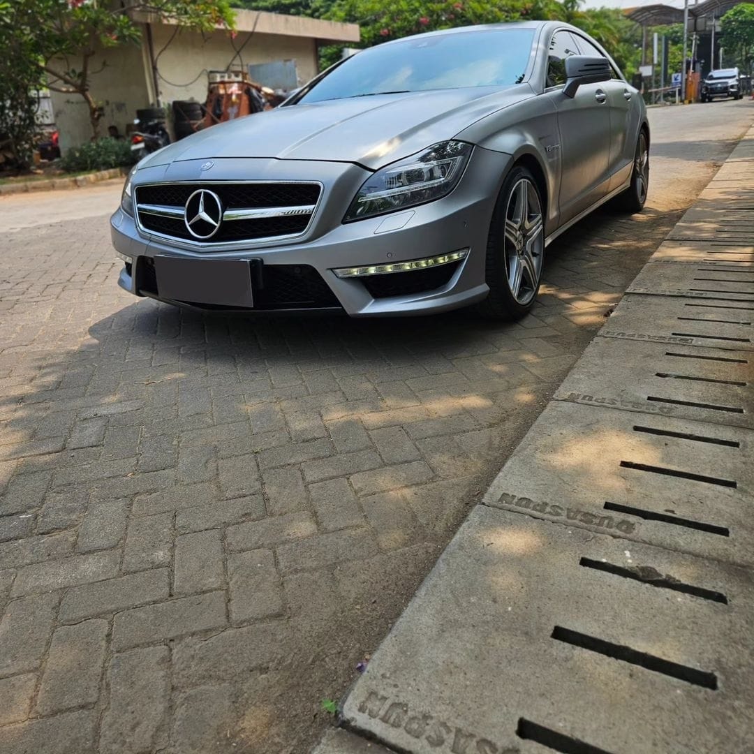 2011 Mercedes Benz CLS-Class 63 AMG 2011 Mercedes Benz CLS-Class 63 AMG