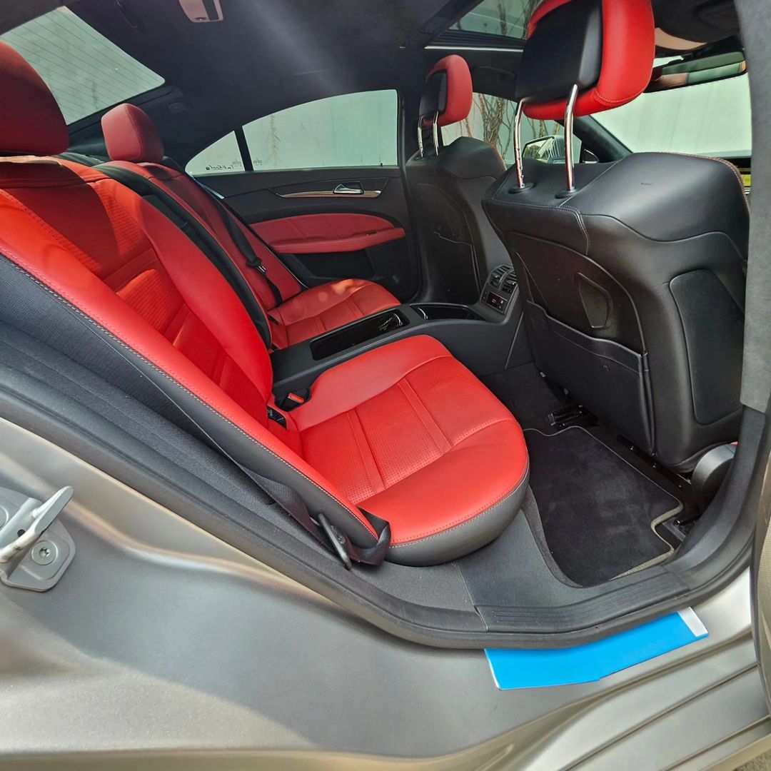 2011 Mercedes Benz CLS-Class 63 AMG 2011 Mercedes Benz CLS-Class 63 AMG