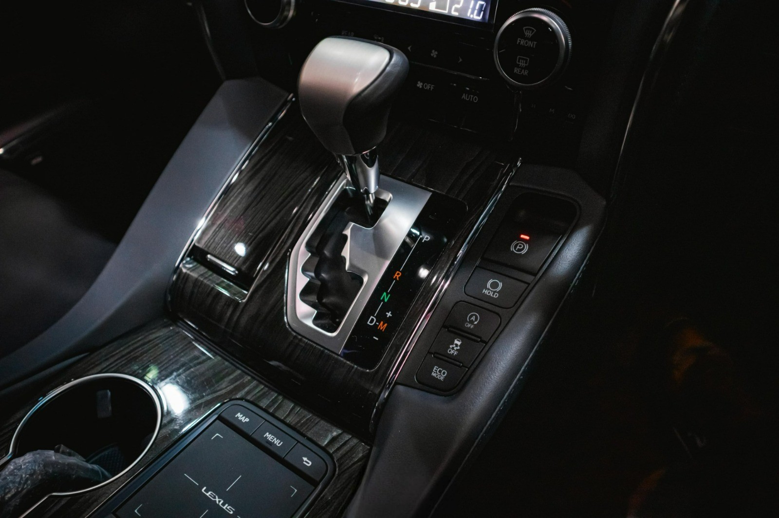 2023 Lexus LM  350 2023 Lexus LM  350