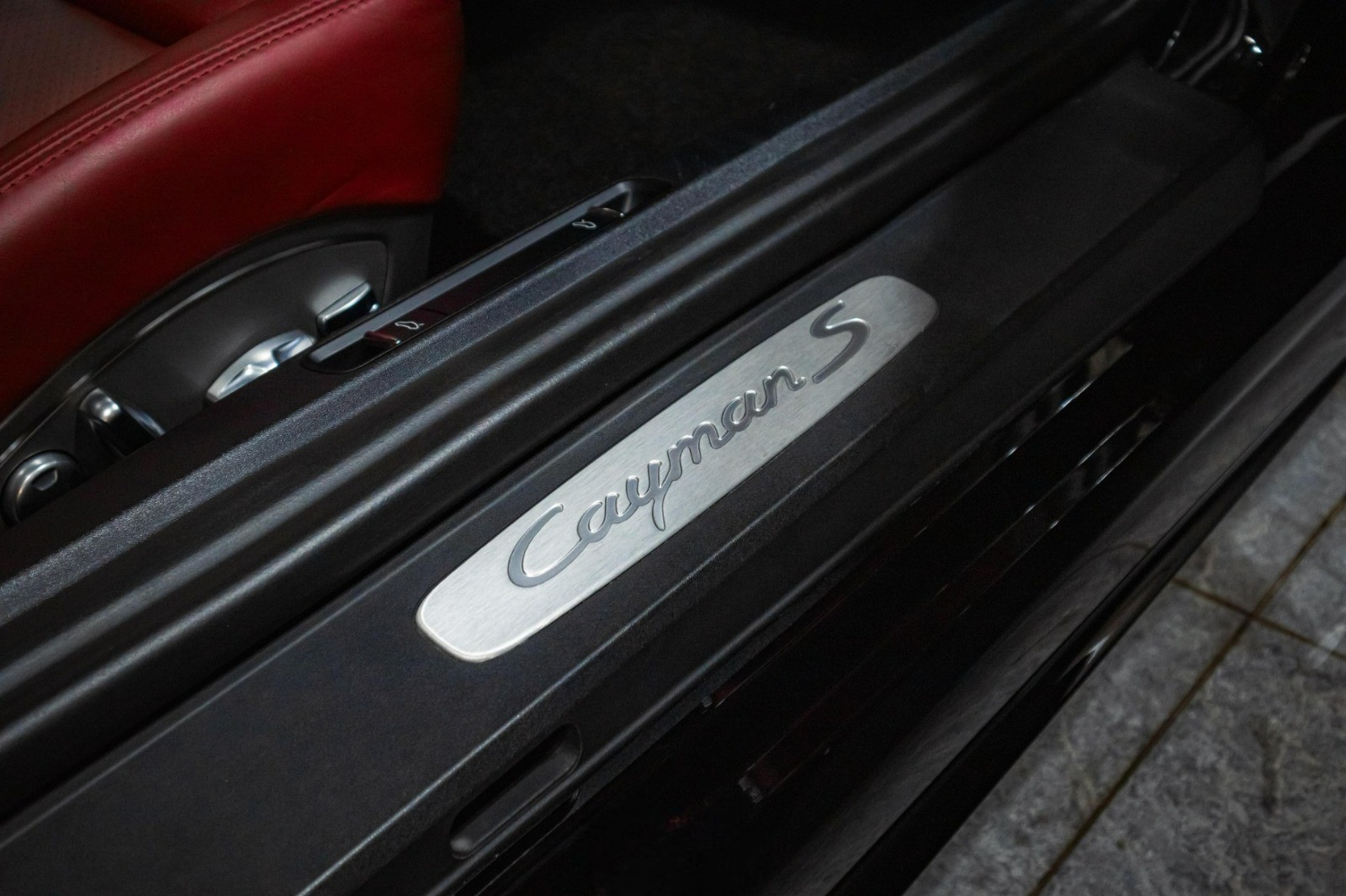 2018 Porsche 718 Cayman S PDK 2018 Porsche 718 Cayman S PDK