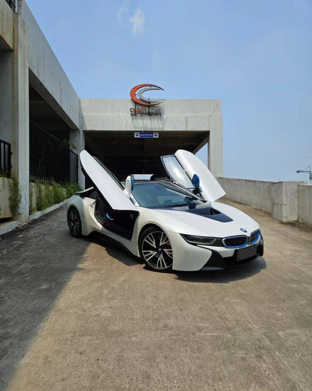 Second Hand 2016 BMW i8 Coupe Hybrid