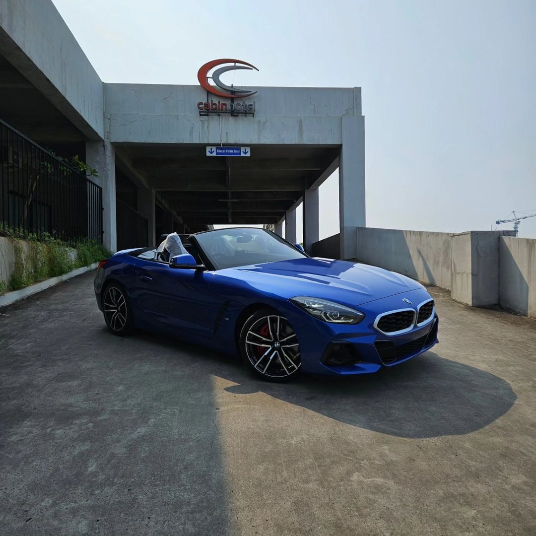 2023 BMW Z4 sDrive30i M Sport 2023 BMW Z4 sDrive30i M Sport