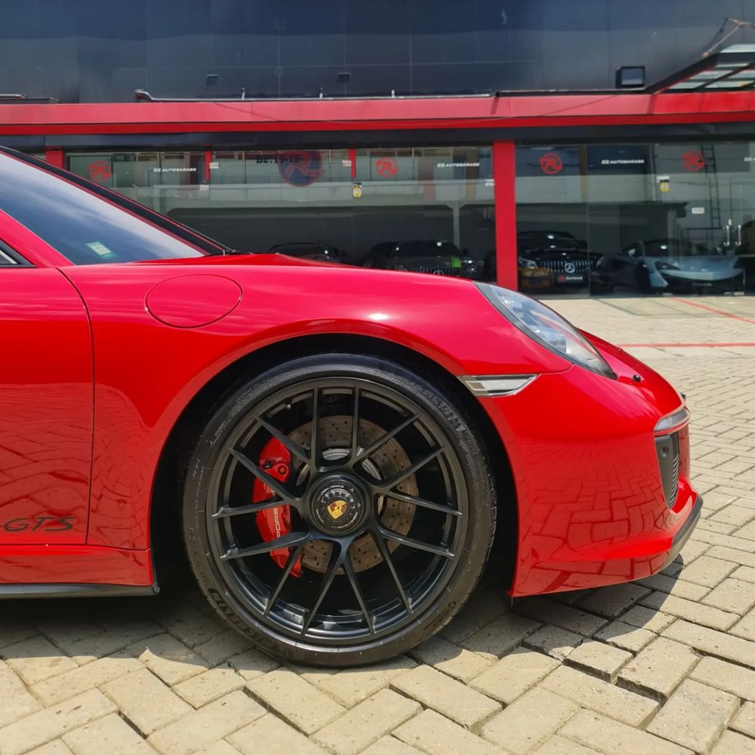 2017 Porsche 911 Carrera GTS PDK 2017 Porsche 911 Carrera GTS PDK