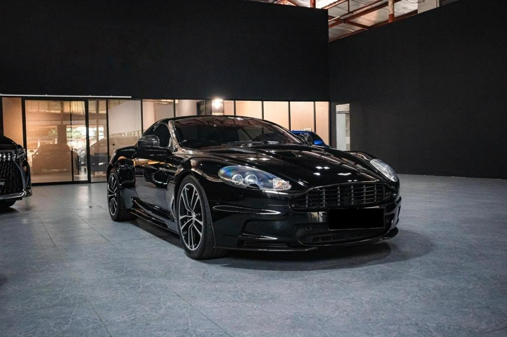 2012 Aston Martin DB9 Coupe 2012 Aston Martin DB9 Coupe