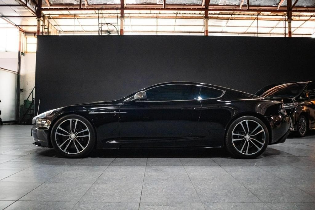 2012 Aston Martin DB9 Coupe 2012 Aston Martin DB9 Coupe