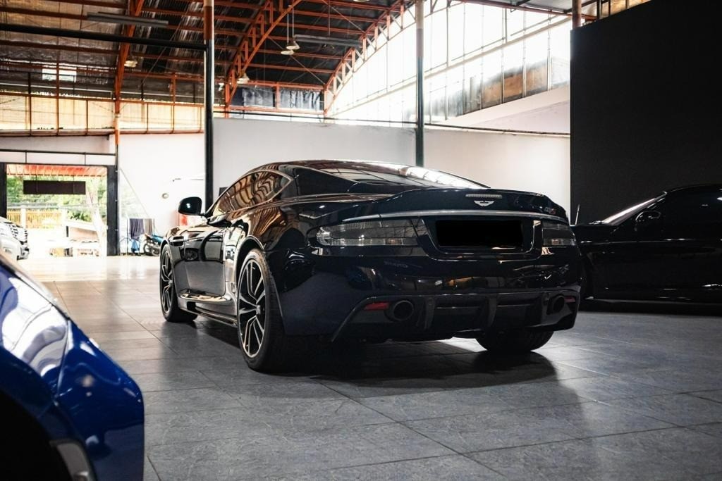 2012 Aston Martin DB9 Coupe 2012 Aston Martin DB9 Coupe