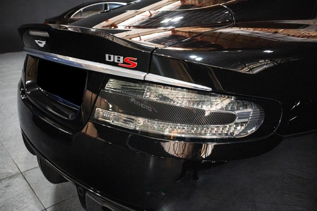 2012 Aston Martin DB9 Coupe 2012 Aston Martin DB9 Coupe