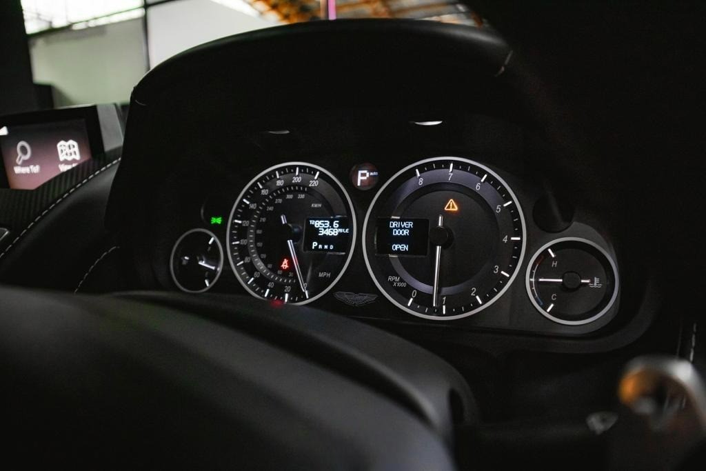 2012 Aston Martin DB9 Coupe 2012 Aston Martin DB9 Coupe