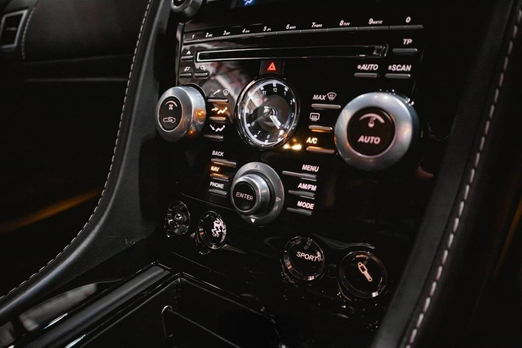 2012 Aston Martin DB9 Coupe 2012 Aston Martin DB9 Coupe