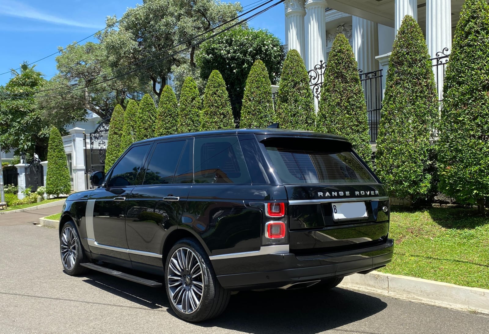 2018 Land Rover Range Rover Vogue VOGUE 3.0 LWB 2018 Land Rover Range Rover Vogue VOGUE 3.0 LWB