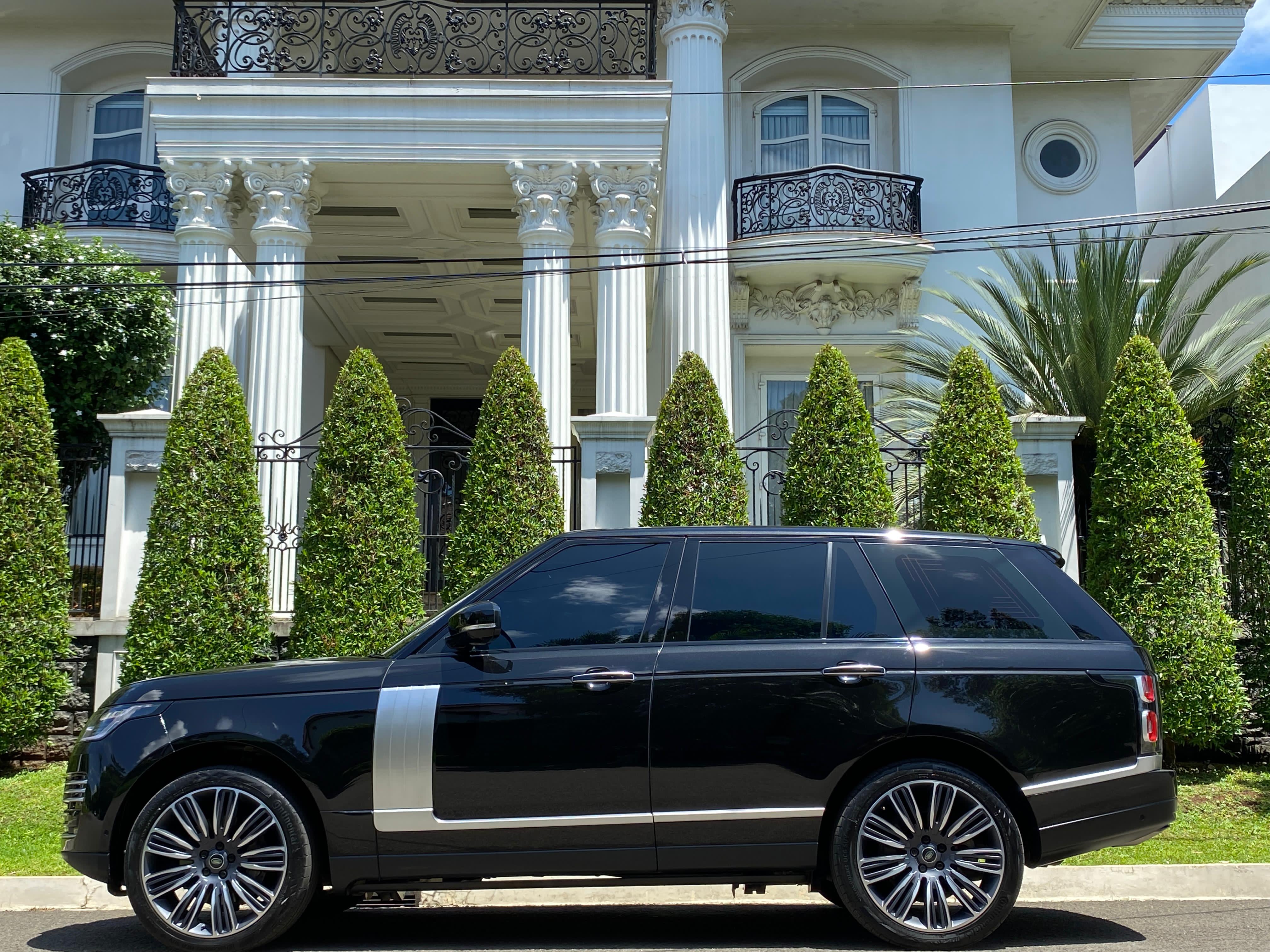 2018 Land Rover Range Rover Vogue VOGUE 3.0 LWB 2018 Land Rover Range Rover Vogue VOGUE 3.0 LWB