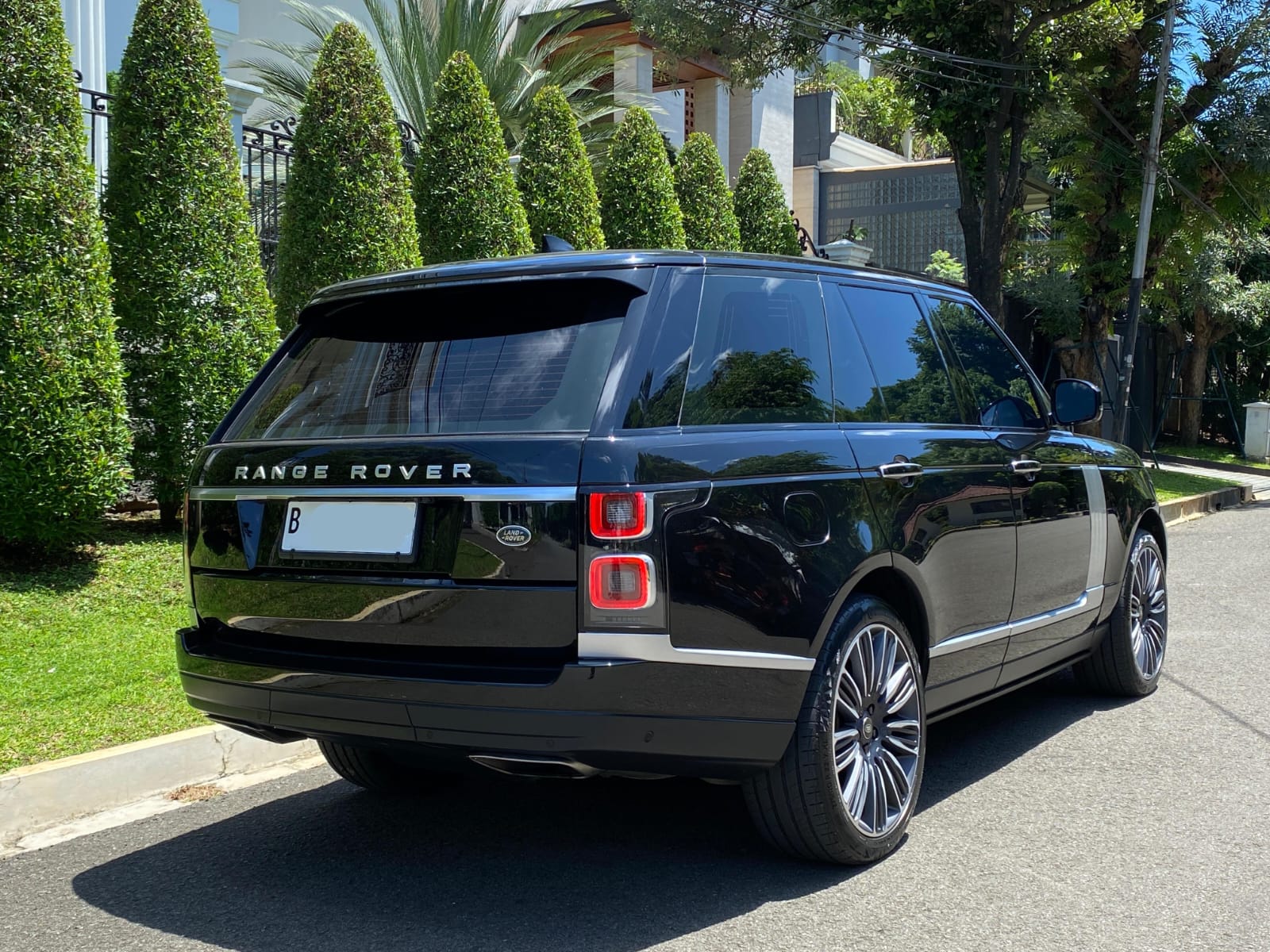 2018 Land Rover Range Rover Vogue VOGUE 3.0 LWB 2018 Land Rover Range Rover Vogue VOGUE 3.0 LWB