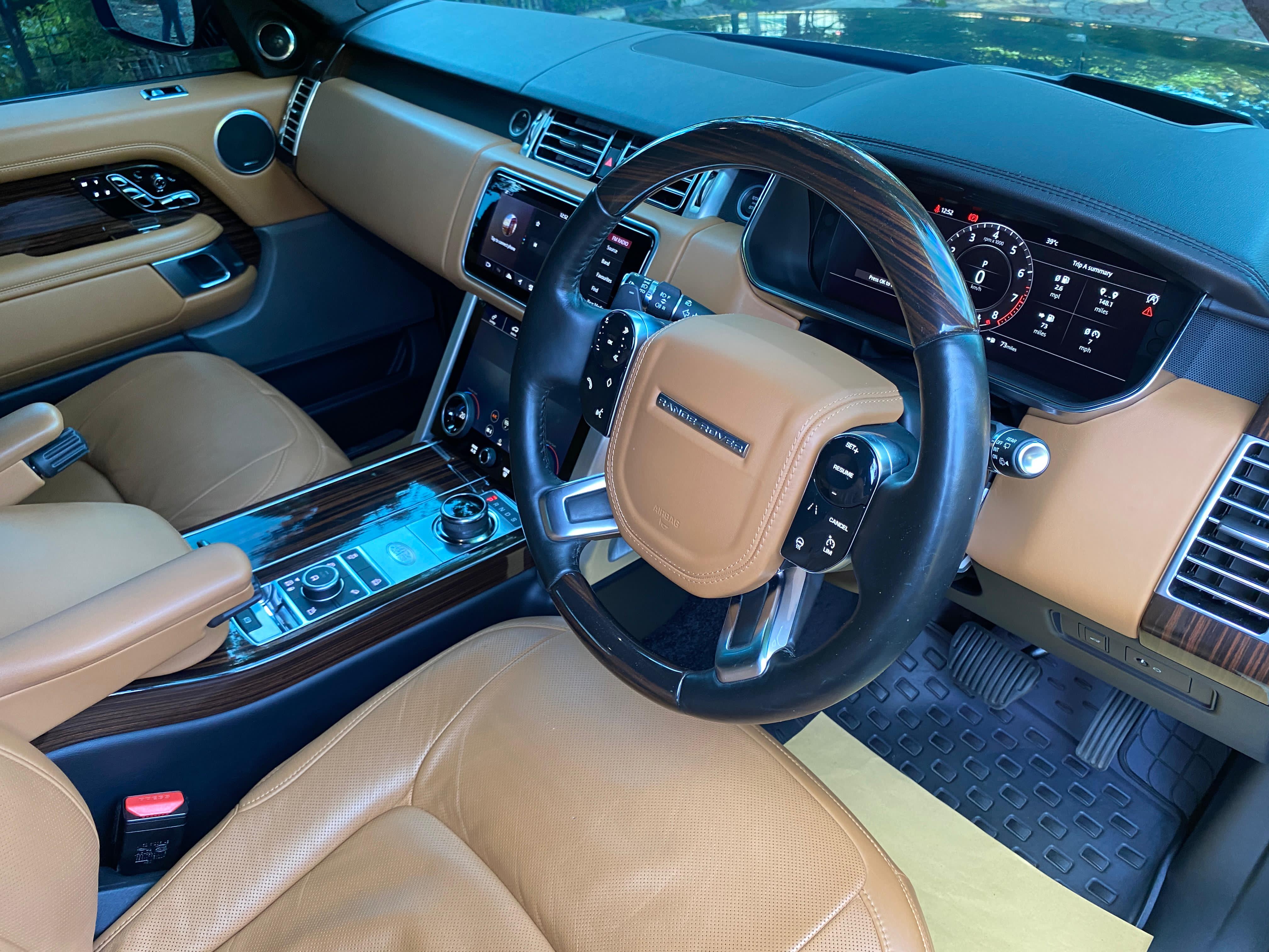 2018 Land Rover Range Rover Vogue VOGUE 3.0 LWB 2018 Land Rover Range Rover Vogue VOGUE 3.0 LWB