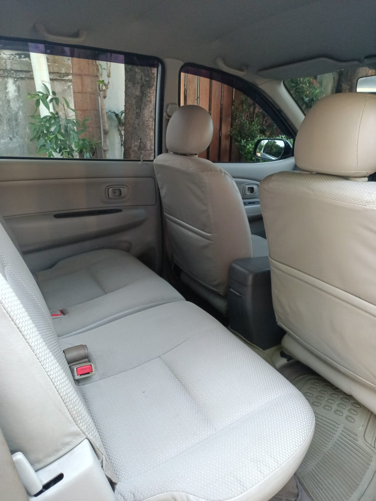 2011 Daihatsu Xenia 2011 Daihatsu Xenia