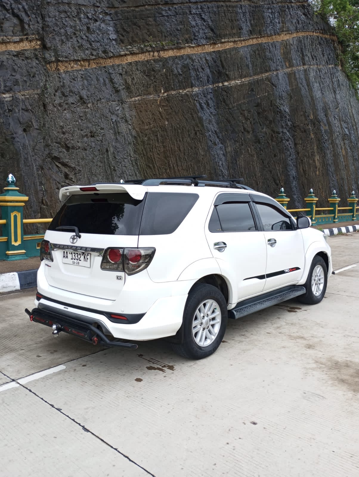 2012 Toyota Fortuner  2.5 G A/T TRD LTD DIESEL 2012 Toyota Fortuner  2.5 G A/T TRD LTD DIESEL