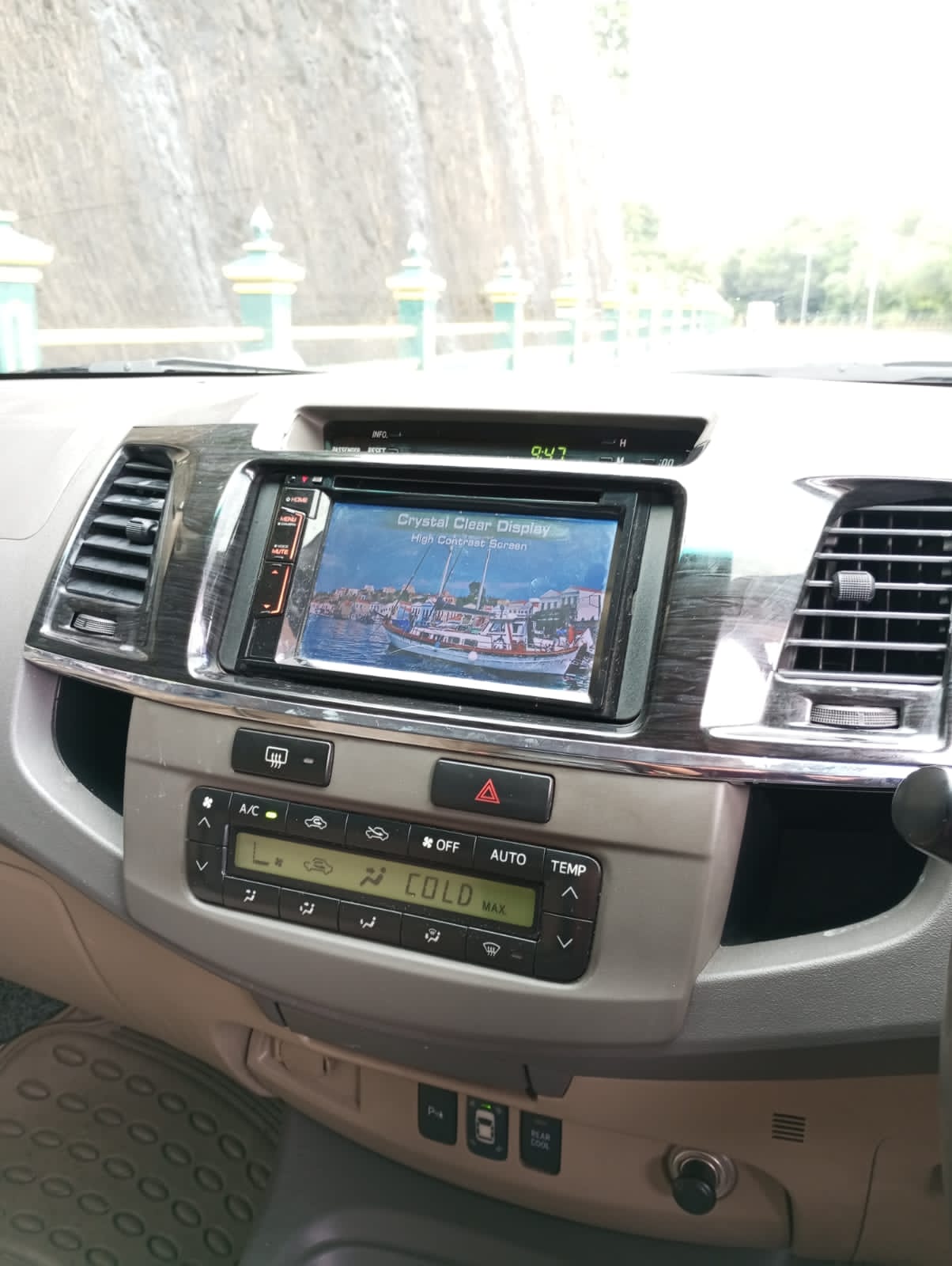 2012 Toyota Fortuner  2.5 G A/T TRD LTD DIESEL 2012 Toyota Fortuner  2.5 G A/T TRD LTD DIESEL