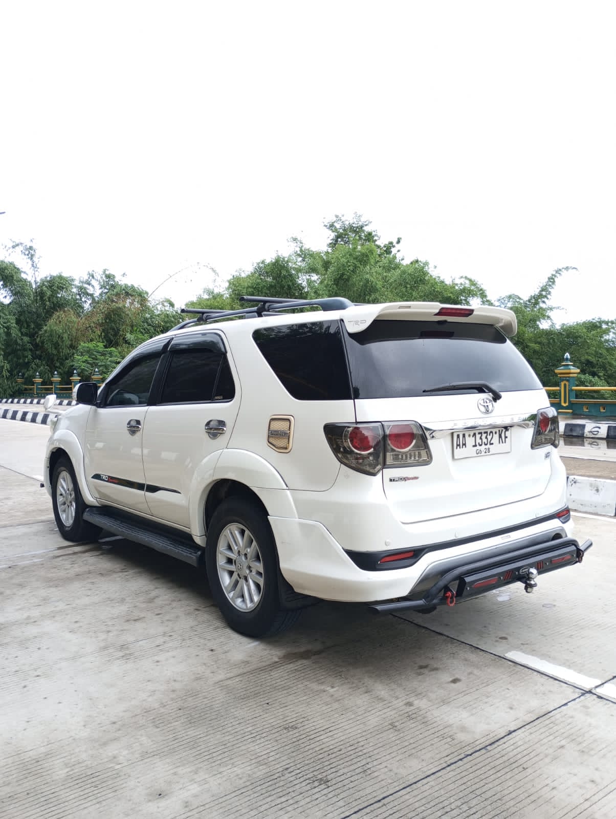 2012 Toyota Fortuner  2.5 G A/T TRD LTD DIESEL 2012 Toyota Fortuner  2.5 G A/T TRD LTD DIESEL