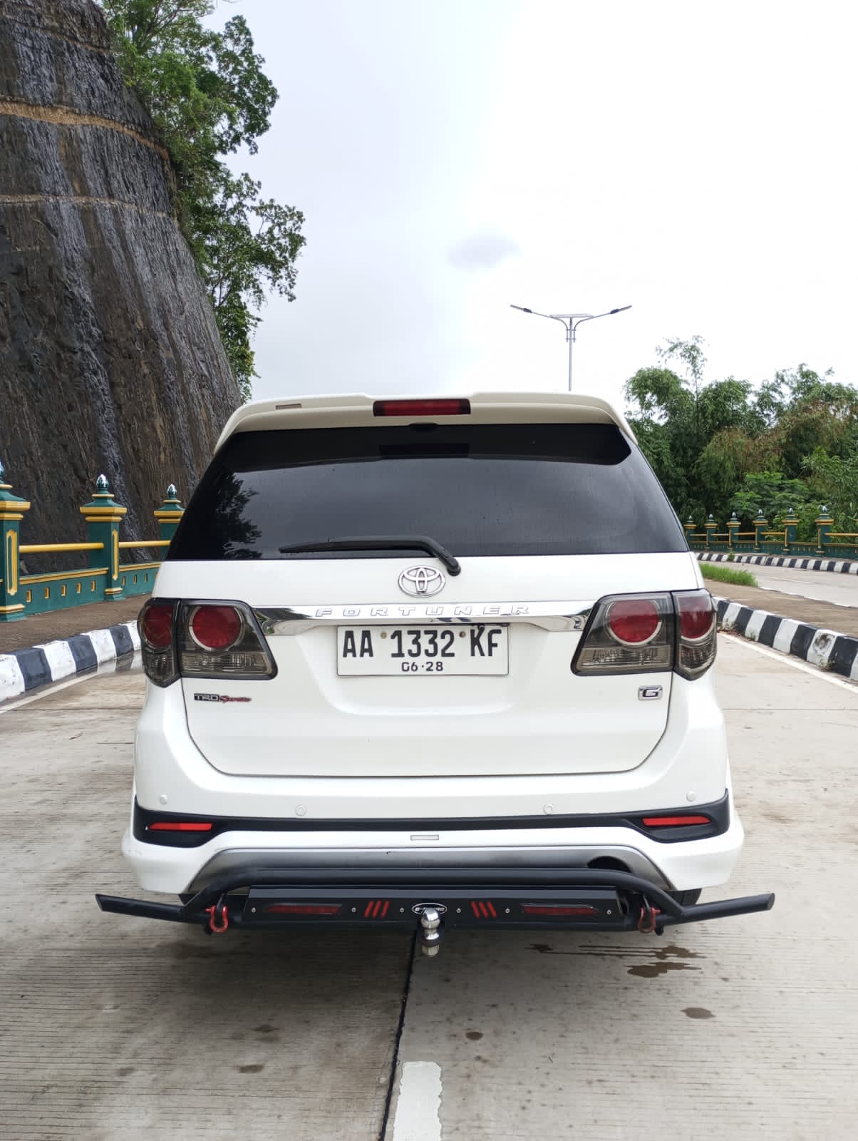 2012 Toyota Fortuner  2.5 G A/T TRD LTD DIESEL 2012 Toyota Fortuner  2.5 G A/T TRD LTD DIESEL