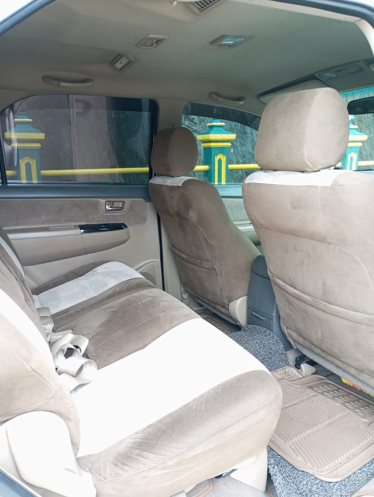 2012 Toyota Fortuner  2.5 G A/T TRD LTD DIESEL 2012 Toyota Fortuner  2.5 G A/T TRD LTD DIESEL