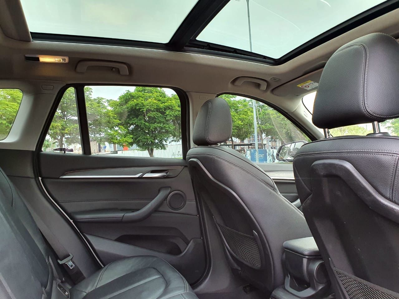 2016 BMW X1  sDrive18i xLine 2016 BMW X1  sDrive18i xLine