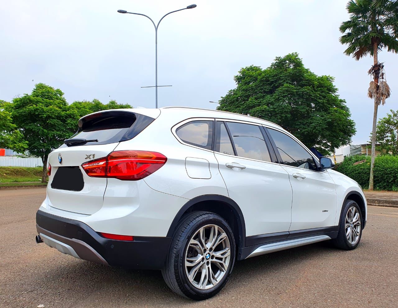 2016 BMW X1  sDrive18i xLine 2016 BMW X1  sDrive18i xLine