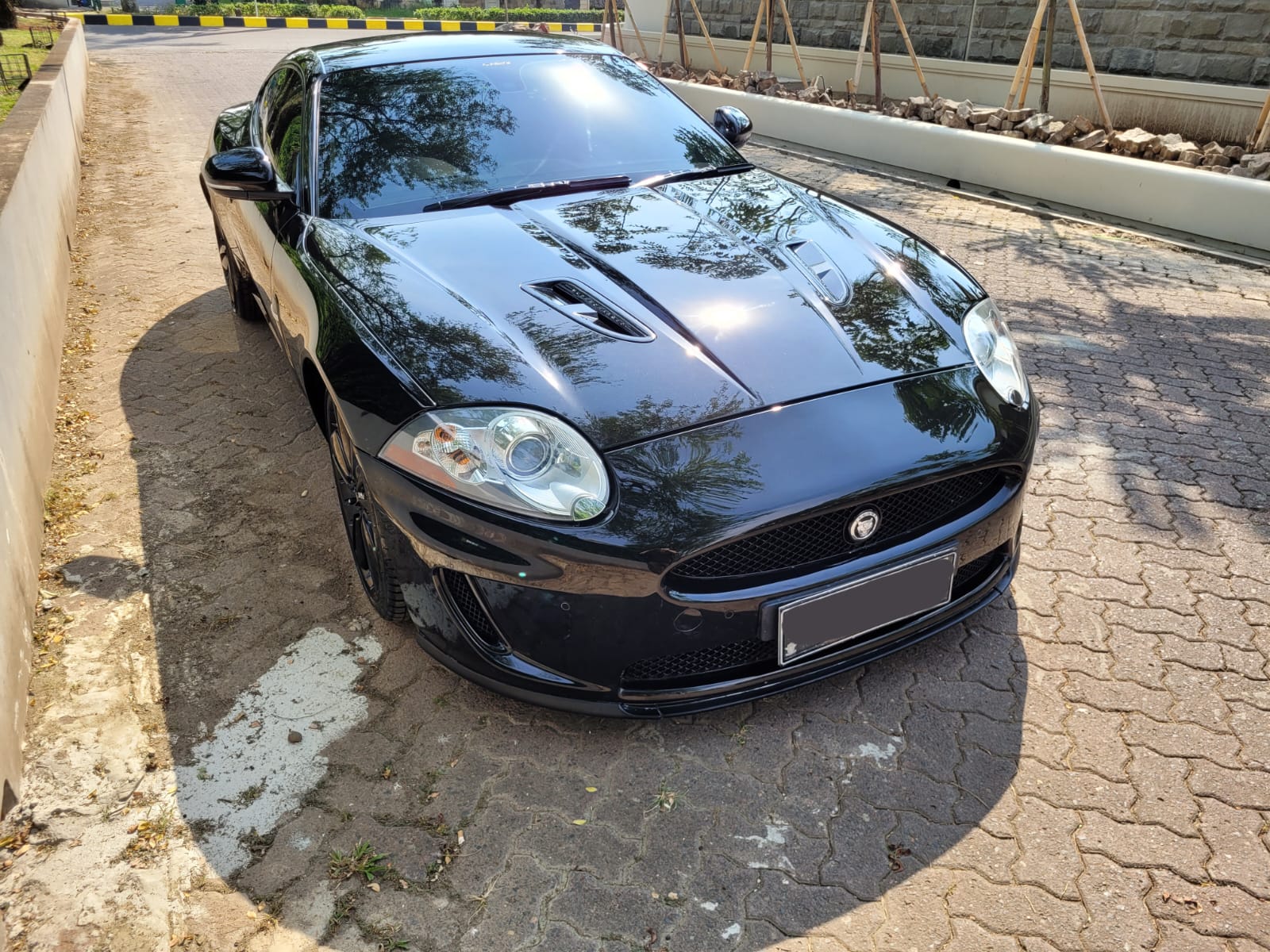 Used Jaguar XKR Coupe