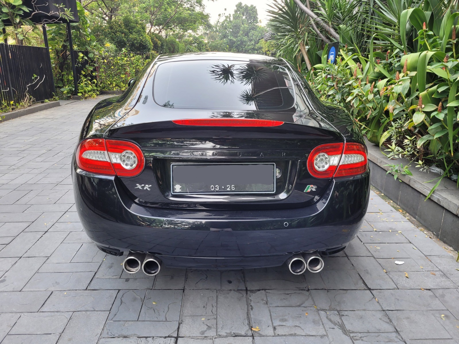 2011 Jaguar XKR Coupe 5.0 LITRE V8 510 SUPERCHARGED PETROL 2011 Jaguar XKR Coupe 5.0 LITRE V8 510 SUPERCHARGED PETROL