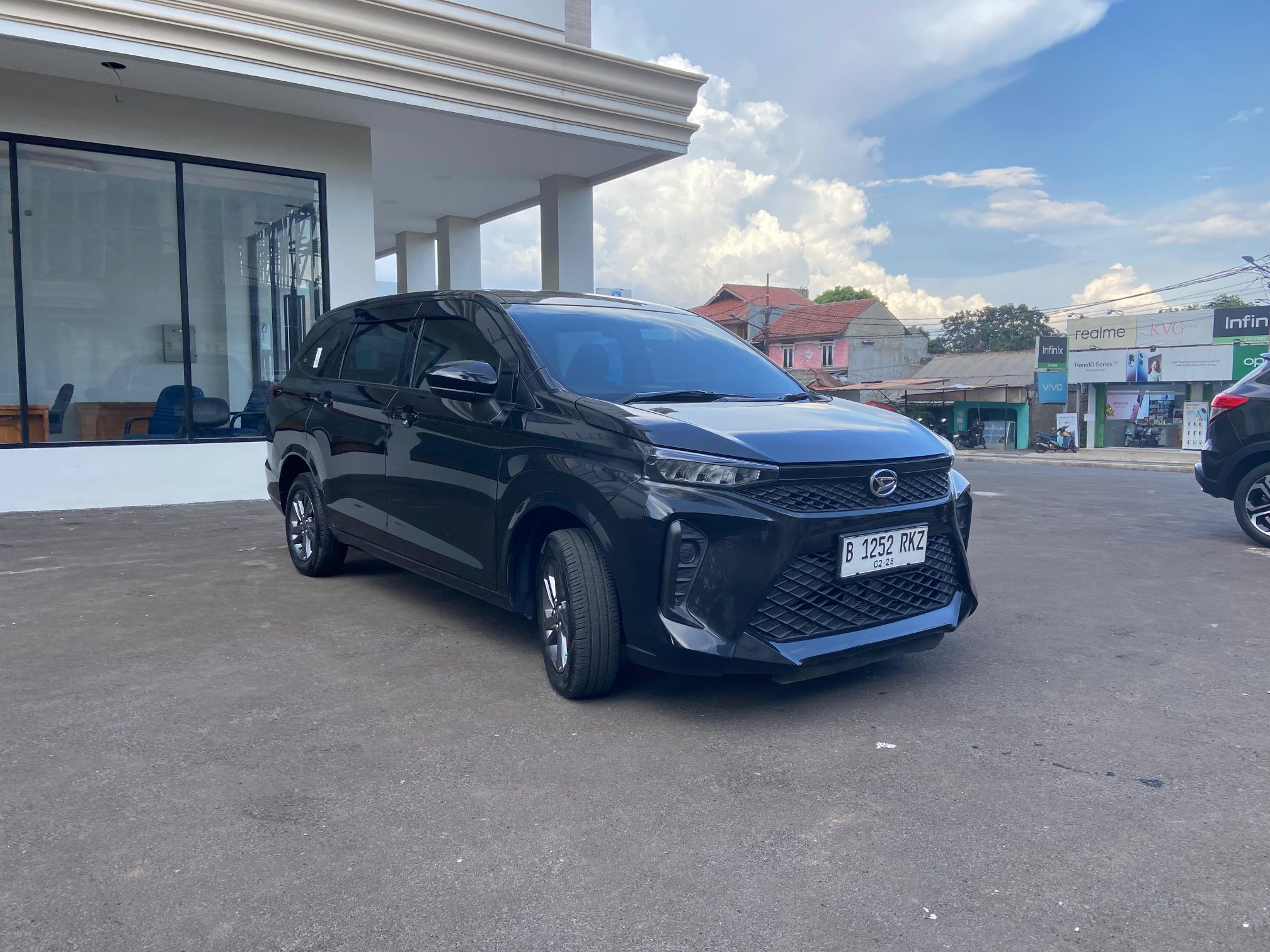 2022 Daihatsu Xenia Bekas 2022 Daihatsu Xenia Bekas