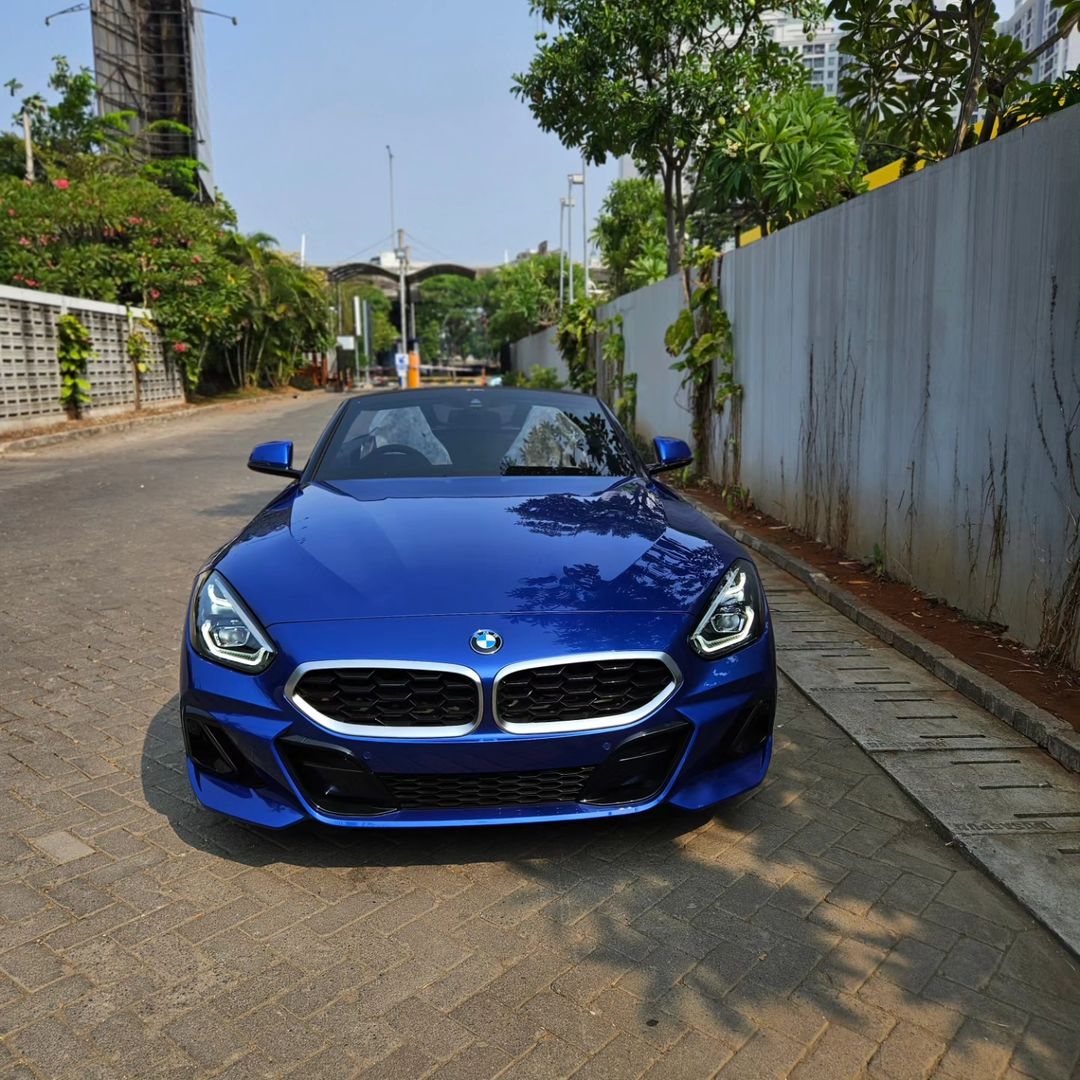 2023 BMW Z4 sDrive30i M Sport 2023 BMW Z4 sDrive30i M Sport