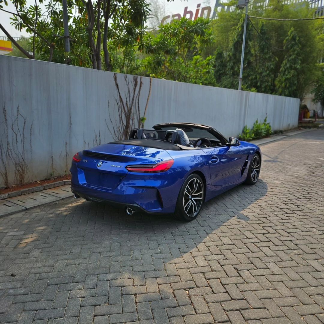 2023 BMW Z4 sDrive30i M Sport 2023 BMW Z4 sDrive30i M Sport