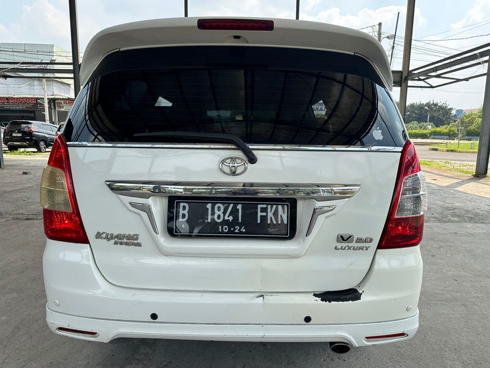 2013 Toyota Kijang Innova 2013 Toyota Kijang Innova