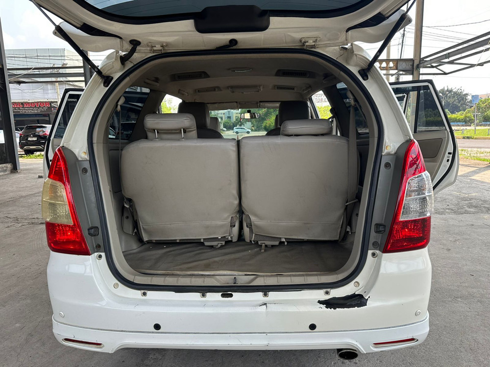 2013 Toyota Kijang Innova 2013 Toyota Kijang Innova