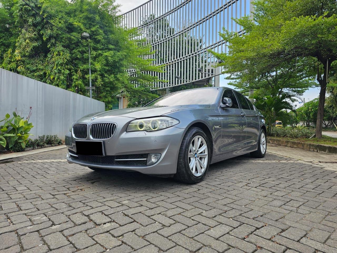 2013 BMW 5 Series Sedan 2013 BMW 5 Series Sedan