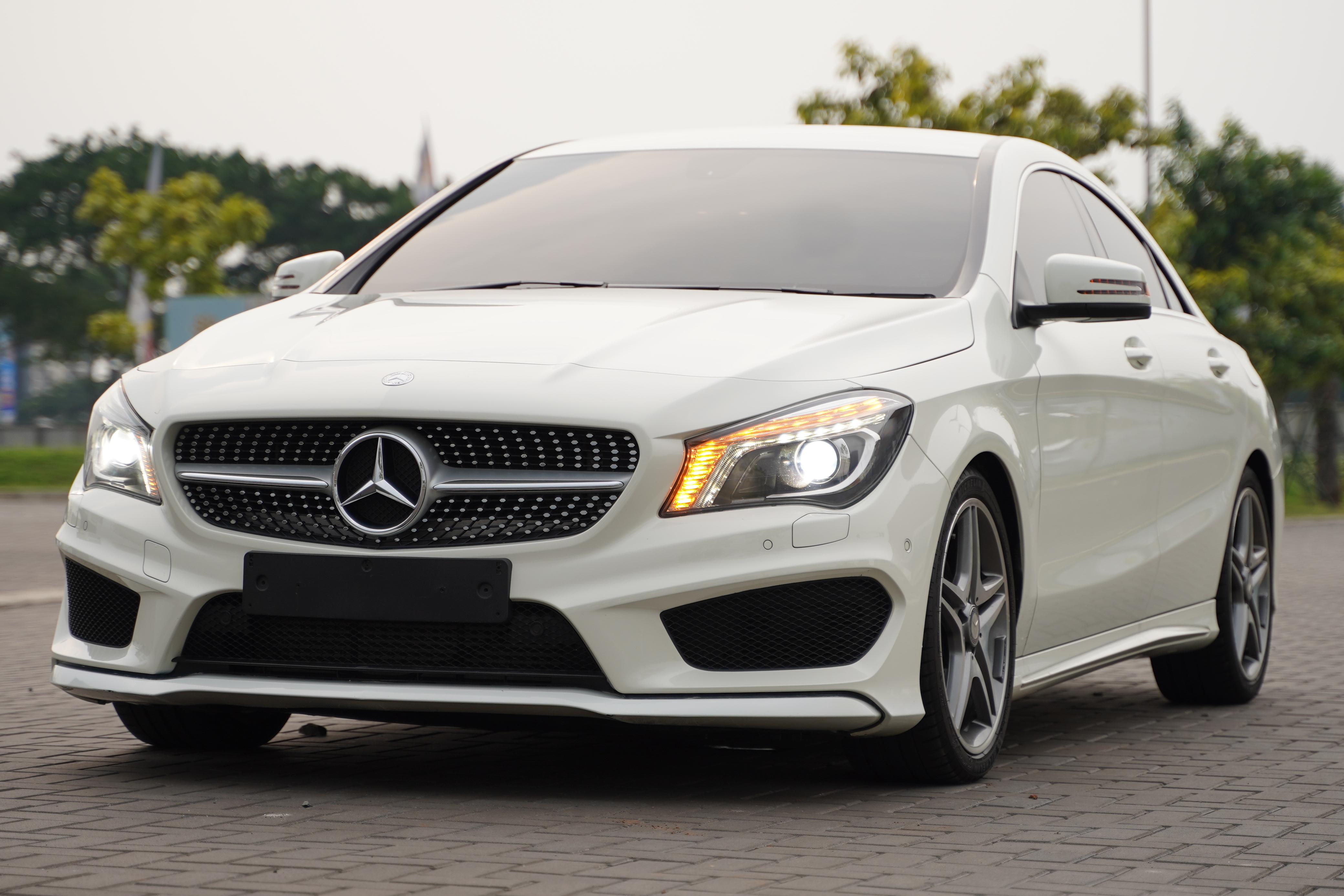 2014 Mercedes Benz CLA-Class  200 AMG Line 2014 Mercedes Benz CLA-Class  200 AMG Line