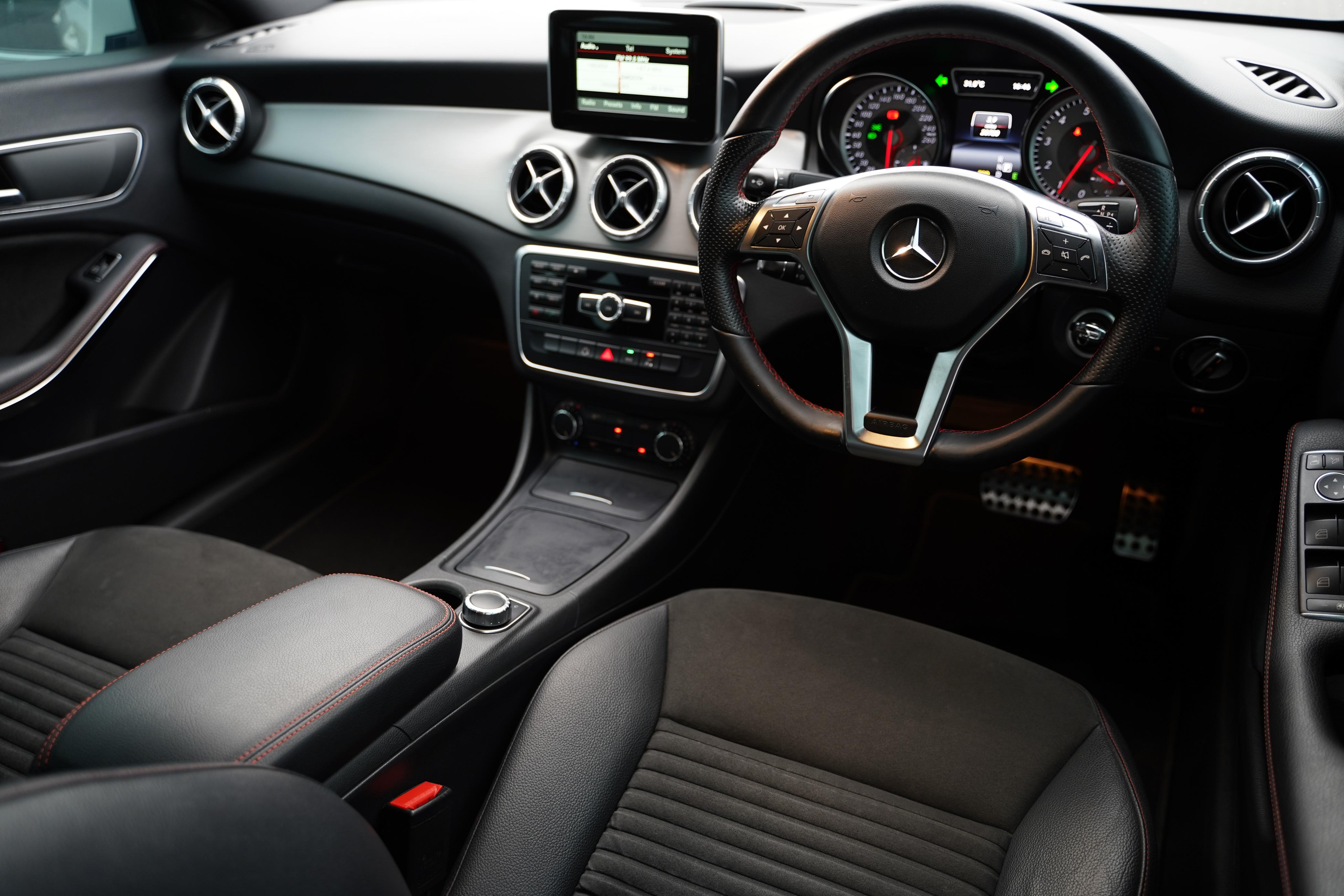 2014 Mercedes Benz CLA-Class  200 AMG Line 2014 Mercedes Benz CLA-Class  200 AMG Line