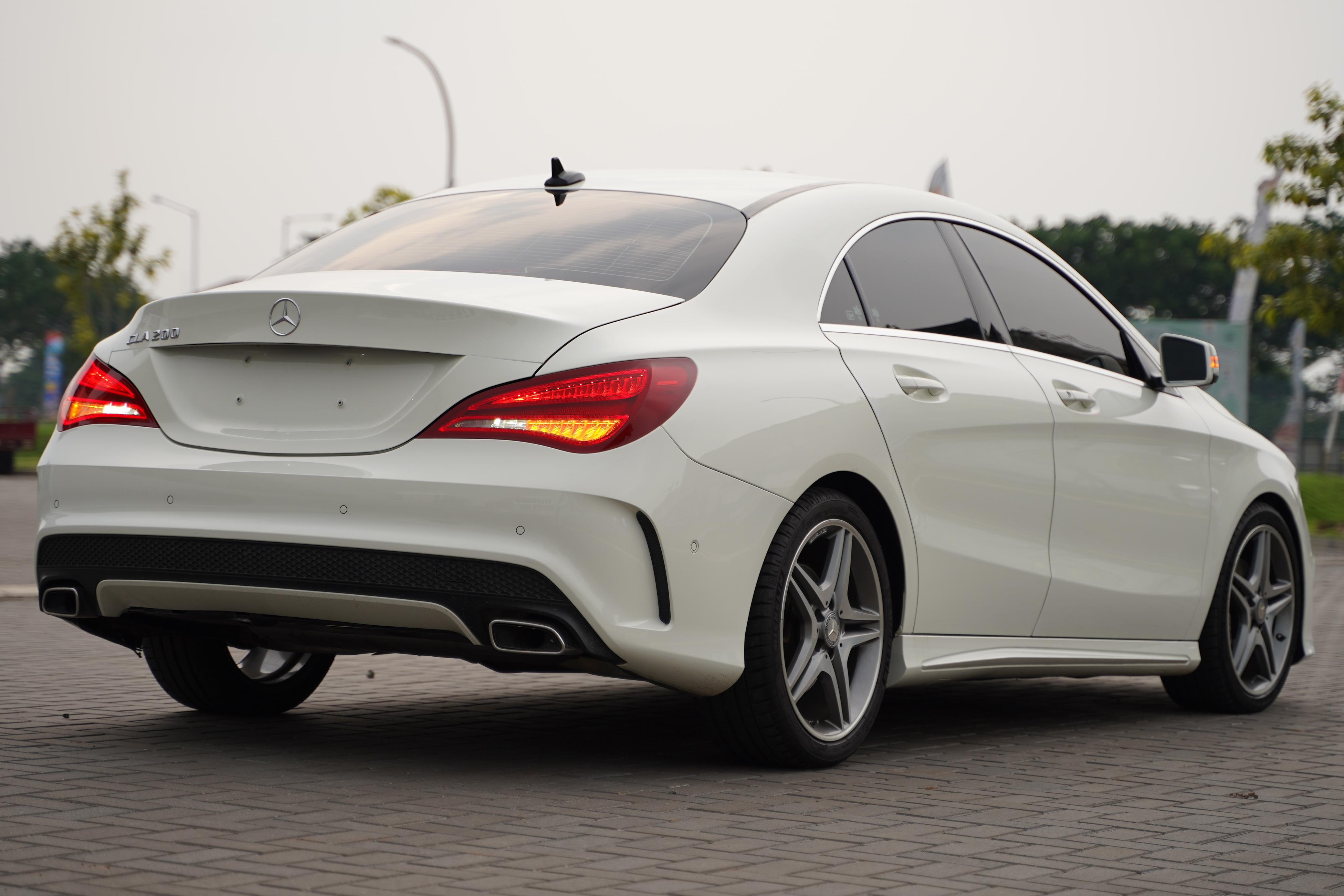 2014 Mercedes Benz CLA-Class  200 AMG Line 2014 Mercedes Benz CLA-Class  200 AMG Line