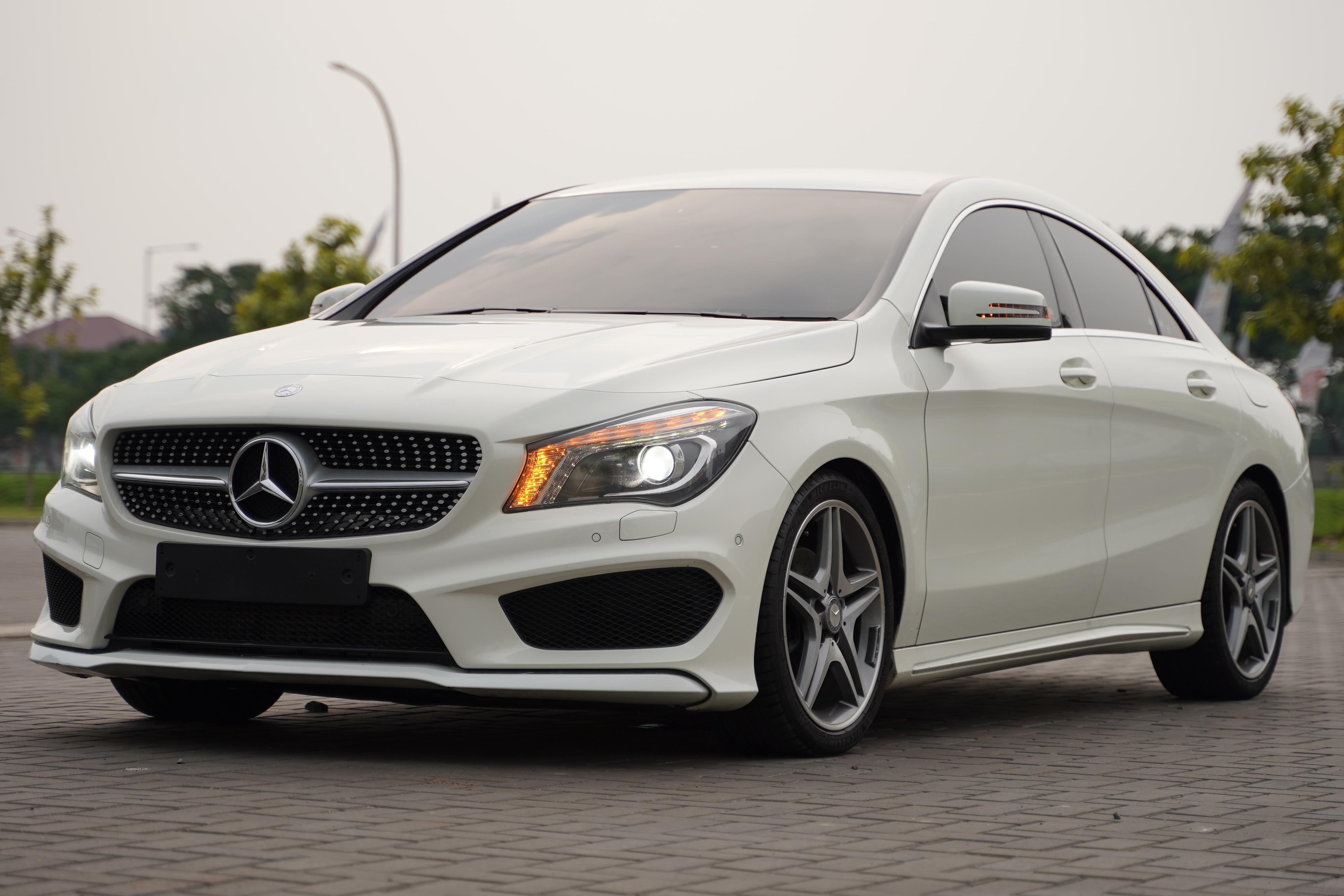 2014 Mercedes Benz CLA-Class  200 AMG Line 2014 Mercedes Benz CLA-Class  200 AMG Line