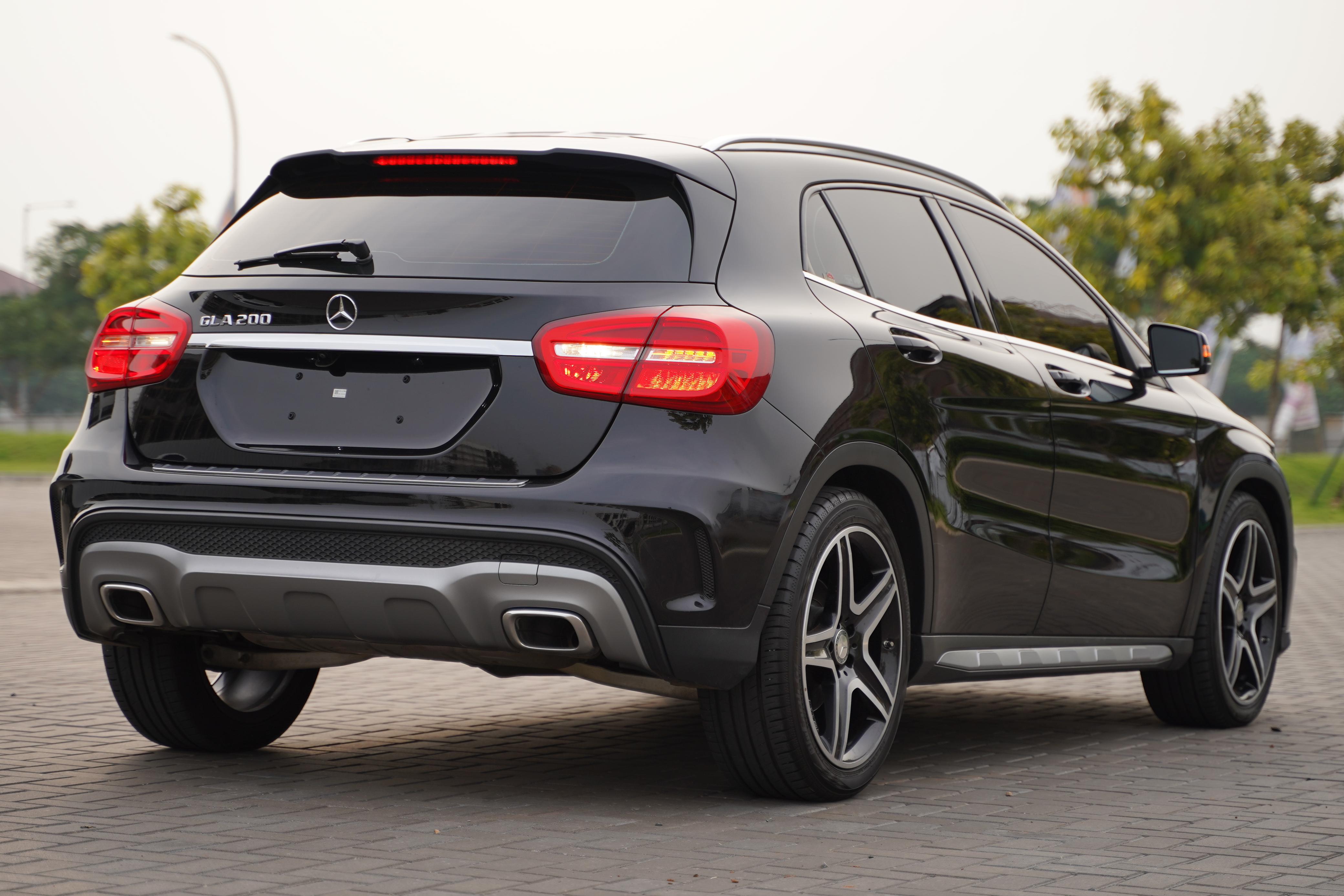 2015 Mercedes Benz GLA 200 AMG 2015 Mercedes Benz GLA 200 AMG