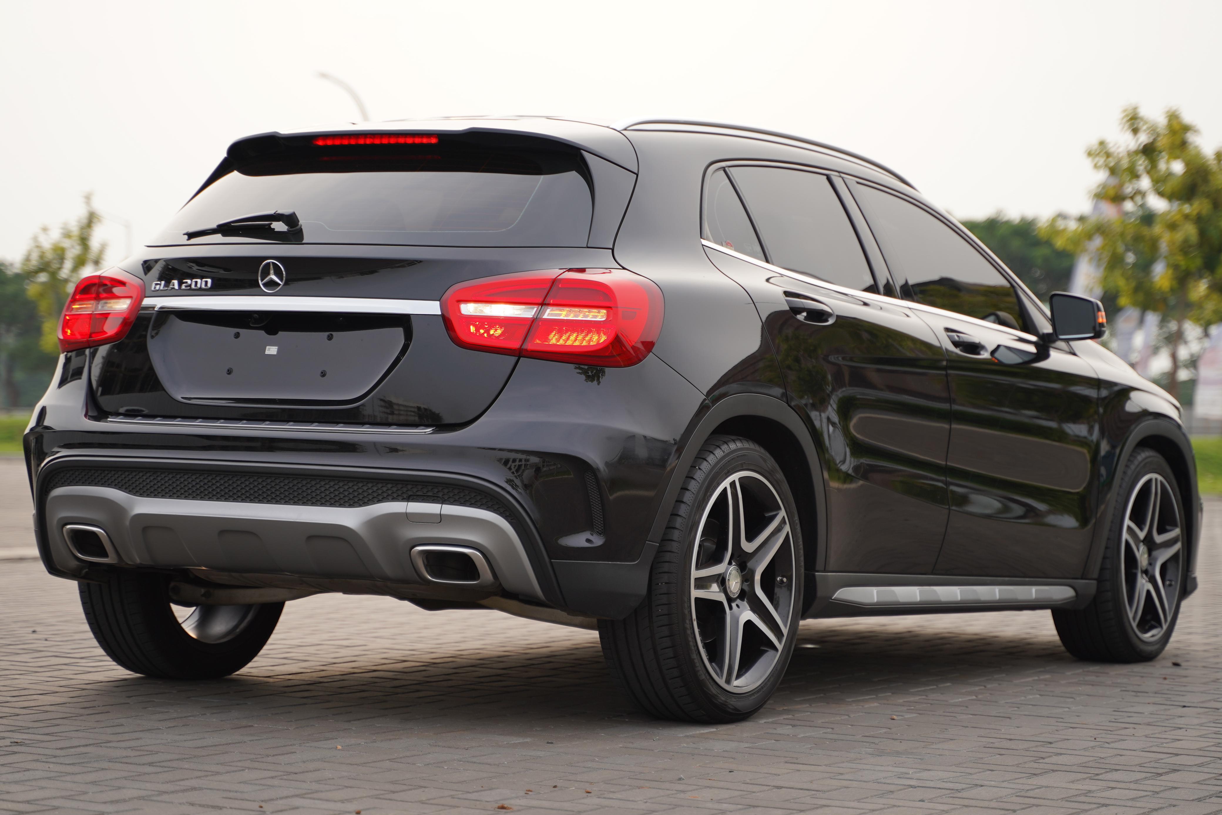 2015 Mercedes Benz GLA 200 AMG 2015 Mercedes Benz GLA 200 AMG