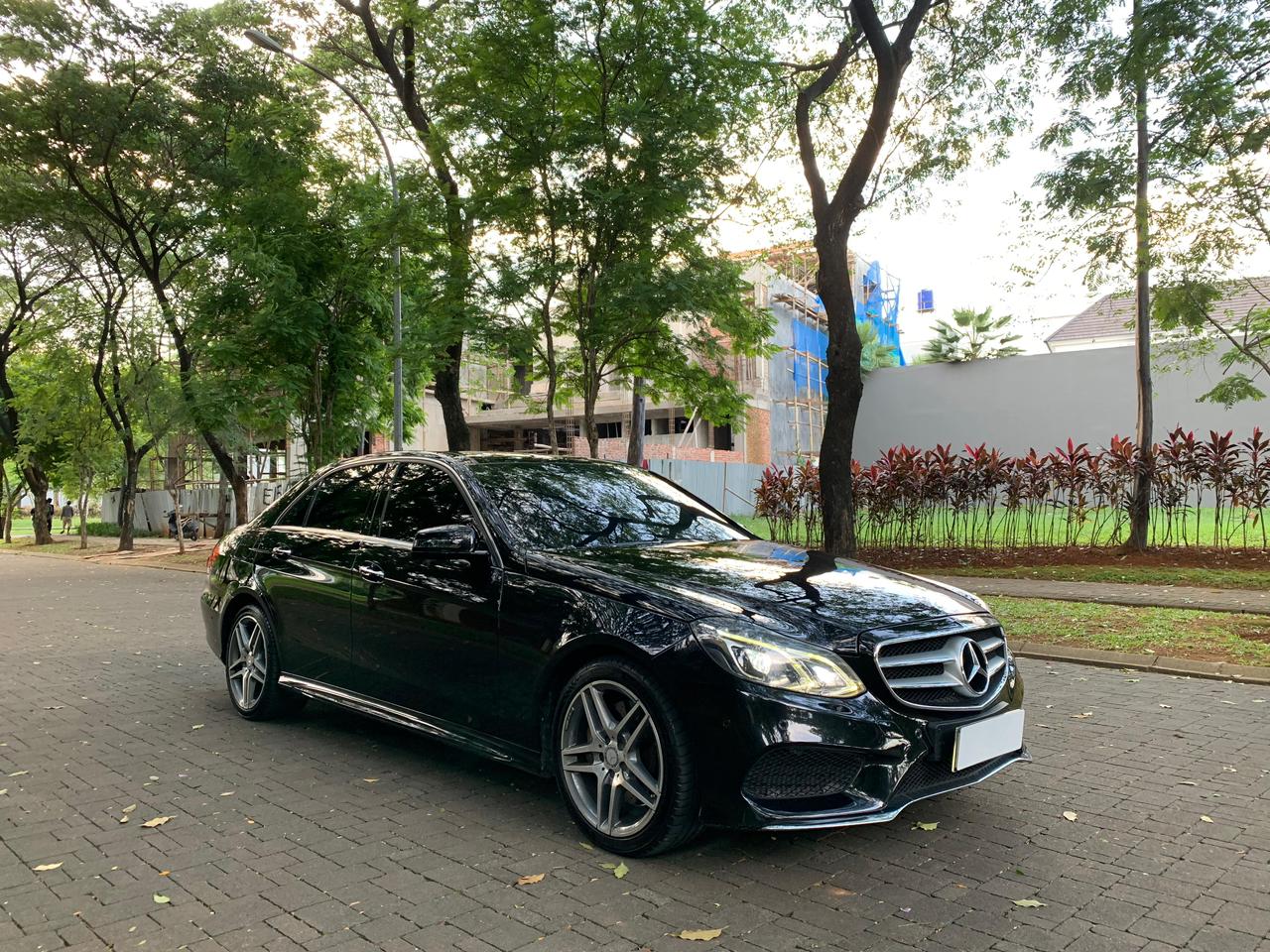 2014 Mercedes Benz E-Class  400 AMG DYNAMIC 2014 Mercedes Benz E-Class  400 AMG DYNAMIC