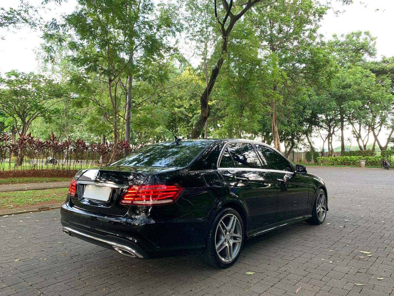 2014 Mercedes Benz E-Class  400 AMG DYNAMIC 2014 Mercedes Benz E-Class  400 AMG DYNAMIC