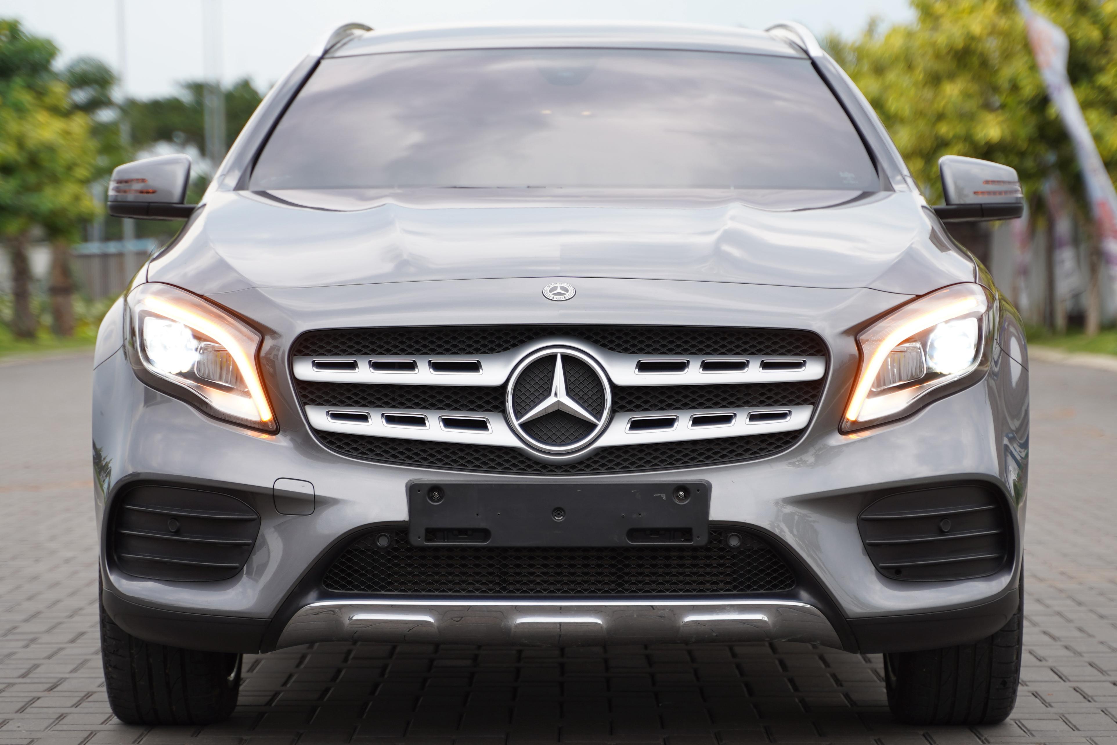 2018 Mercedes Benz GLA 200 AMG 2018 Mercedes Benz GLA 200 AMG