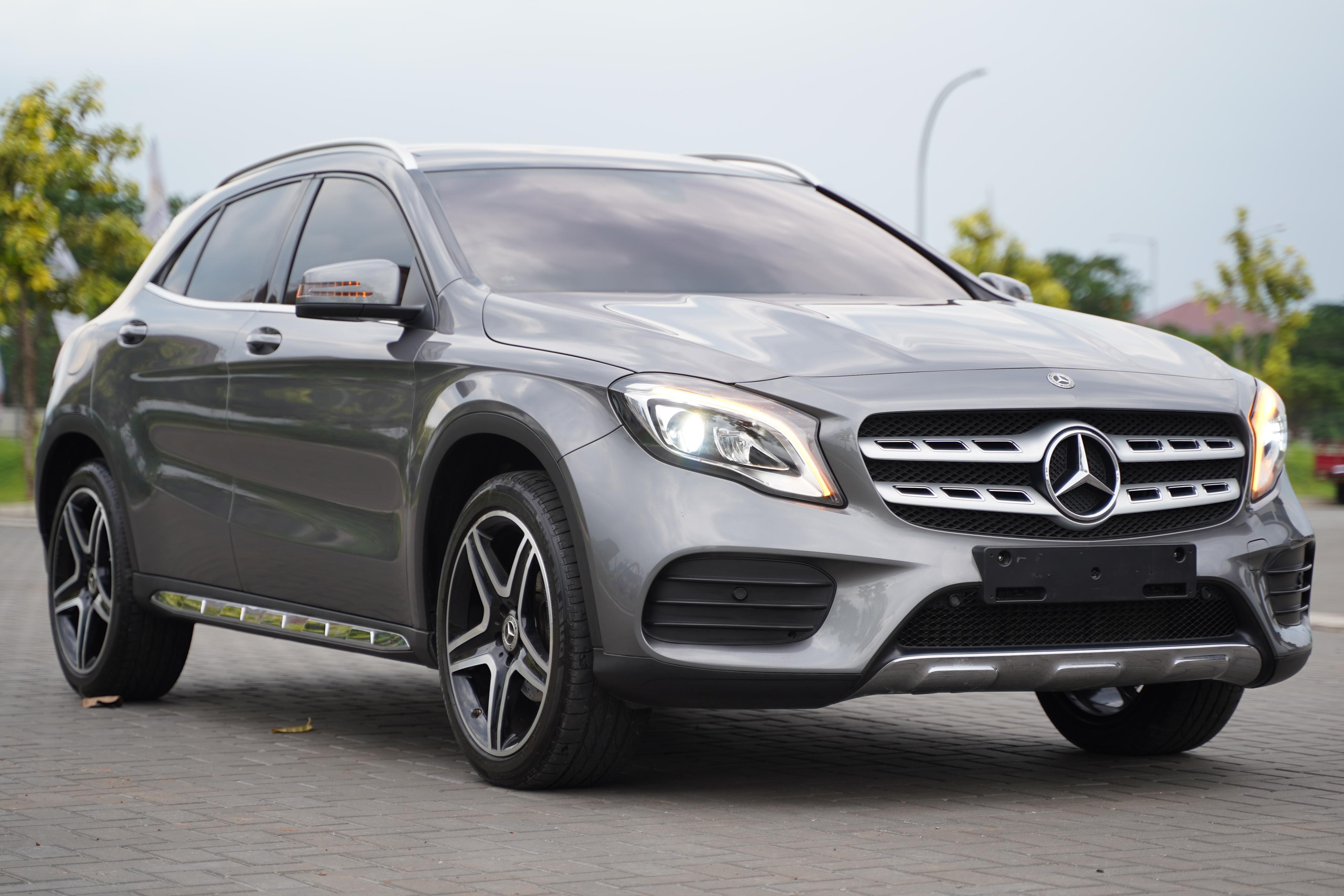 2018 Mercedes Benz GLA 200 AMG 2018 Mercedes Benz GLA 200 AMG