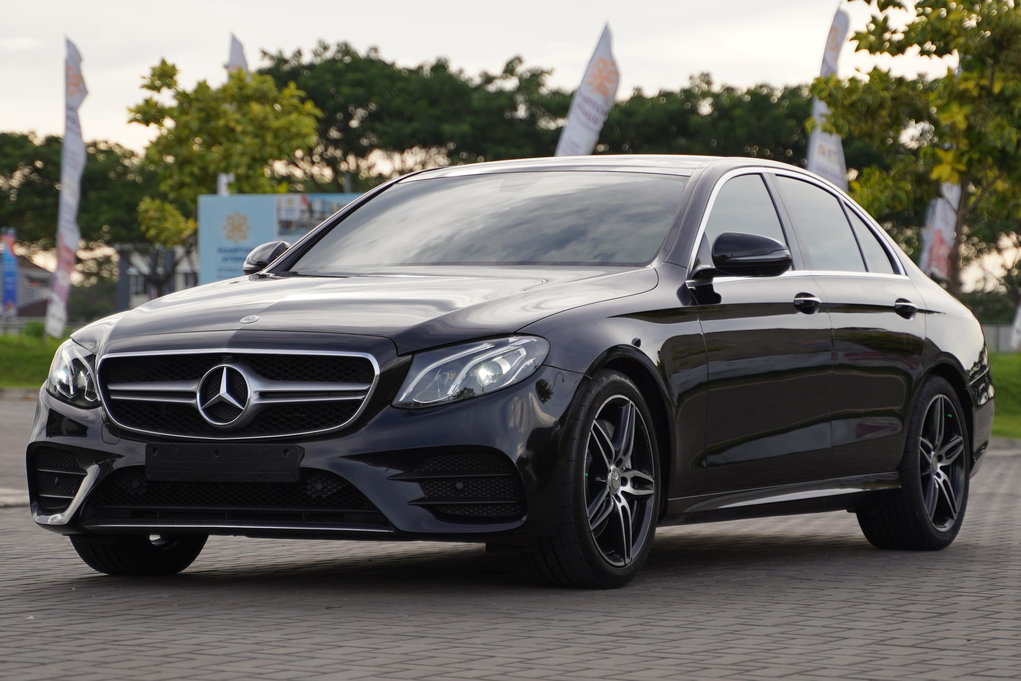 2017 Mercedes Benz E-Class 2017 Mercedes Benz E-Class