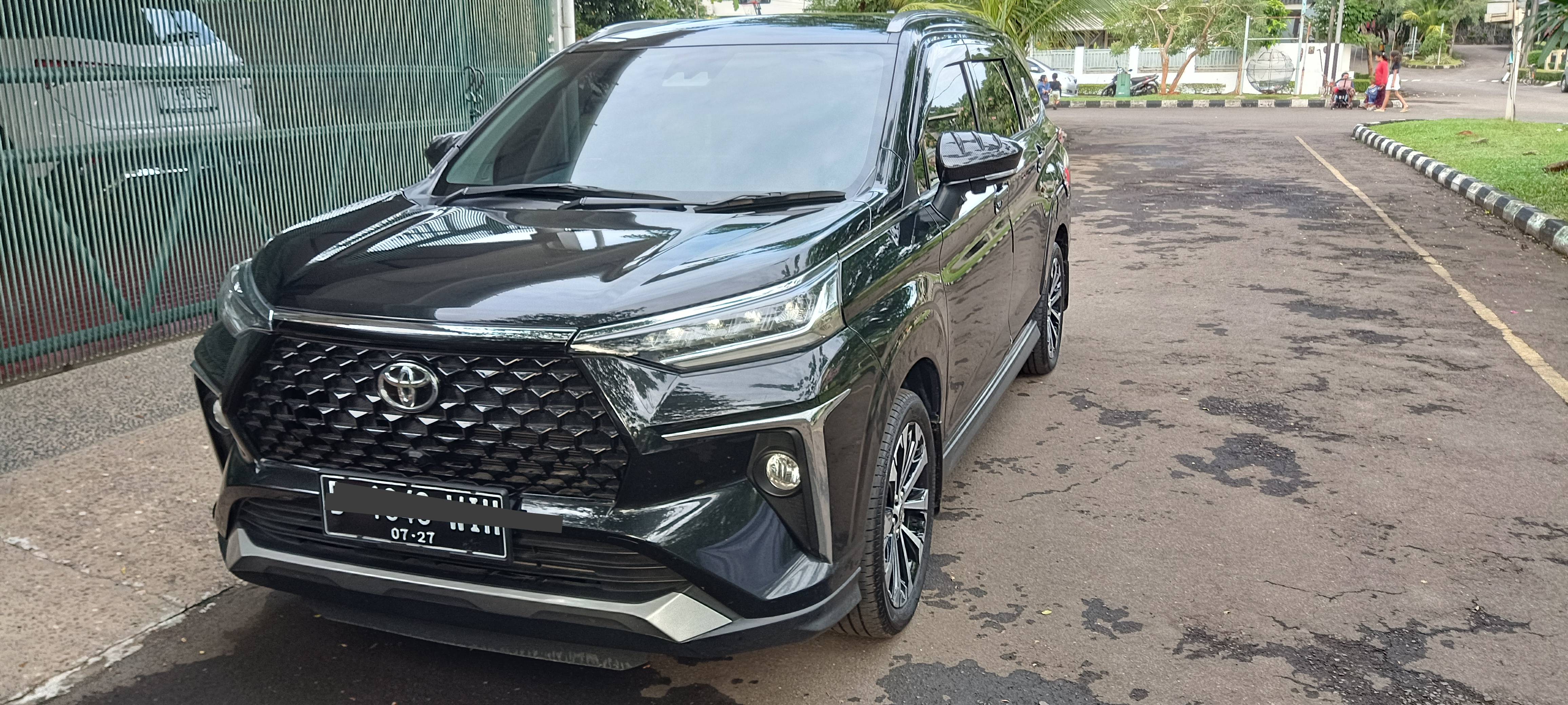 Second Hand 2022 Toyota Veloz Second Hand 2022 Toyota Veloz