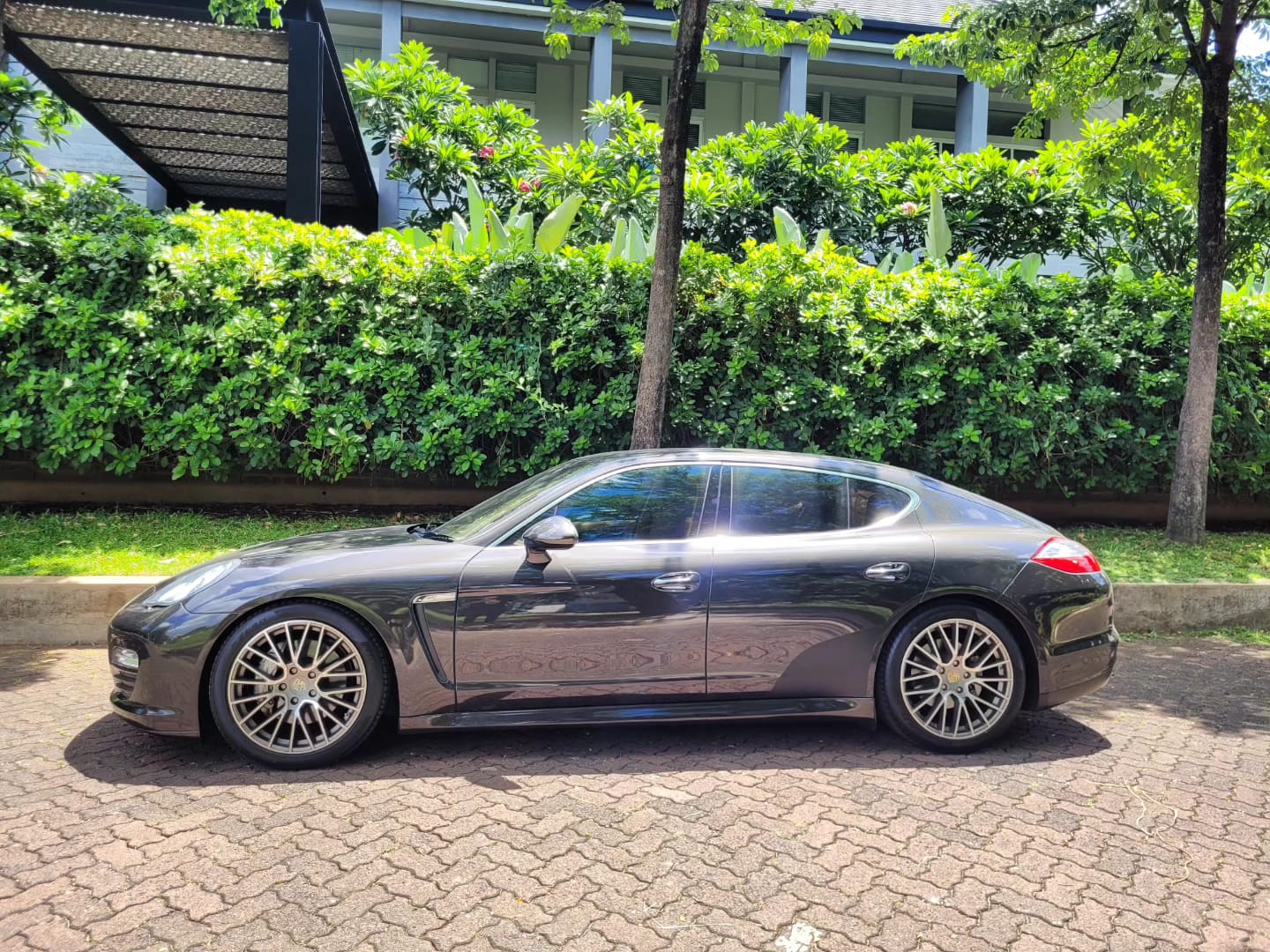 2009 Porsche Panamera Turbo S PDK 2009 Porsche Panamera Turbo S PDK